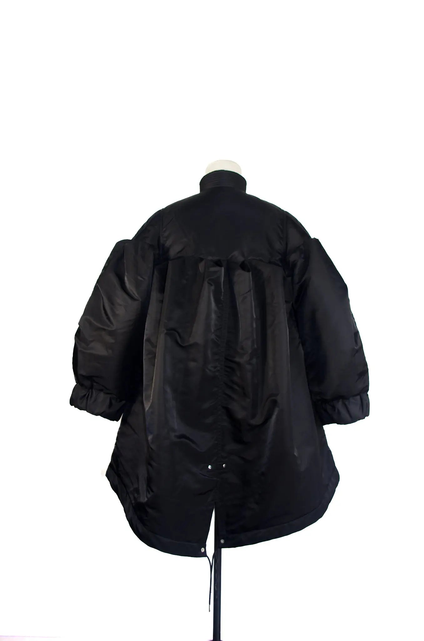 Parka longue oversize matelassée Sacai – Défilé FW2022