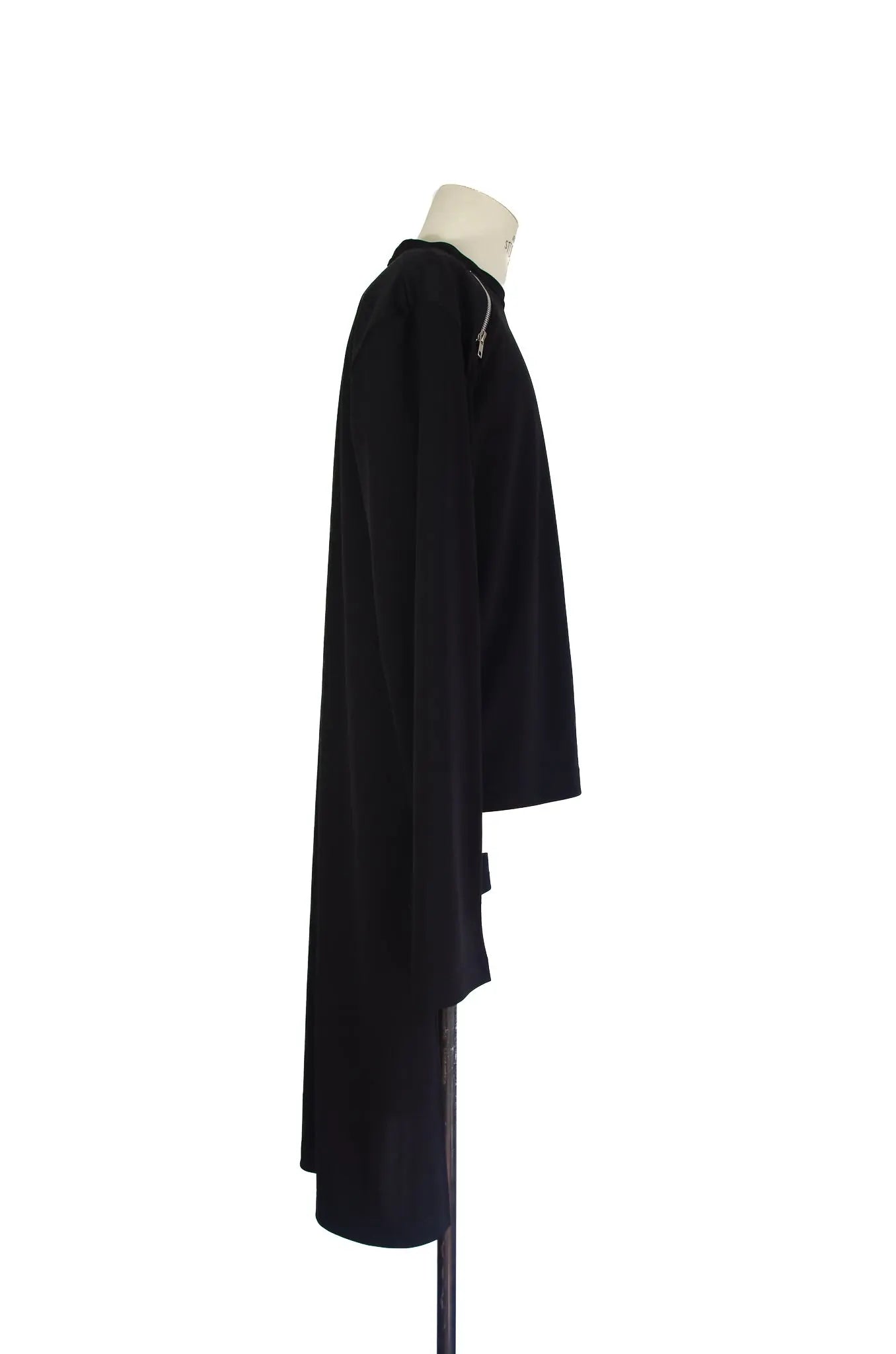 T-shirt Long Asymétrique à Zips – COMME des GARÇONS HOMME PLUS AD2024