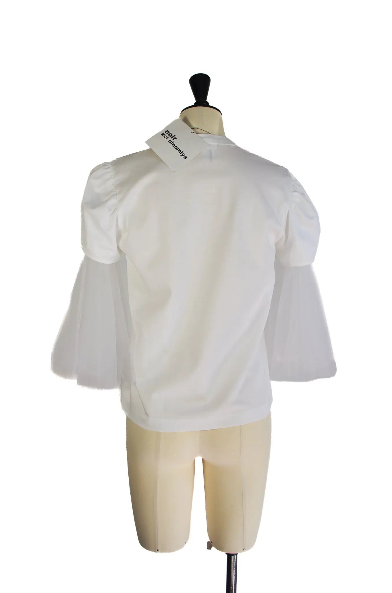 Top Blanc Neuf à Manches Volumineuses en Tulle – noir kei ninomiya (Made in Japan, AD2023)