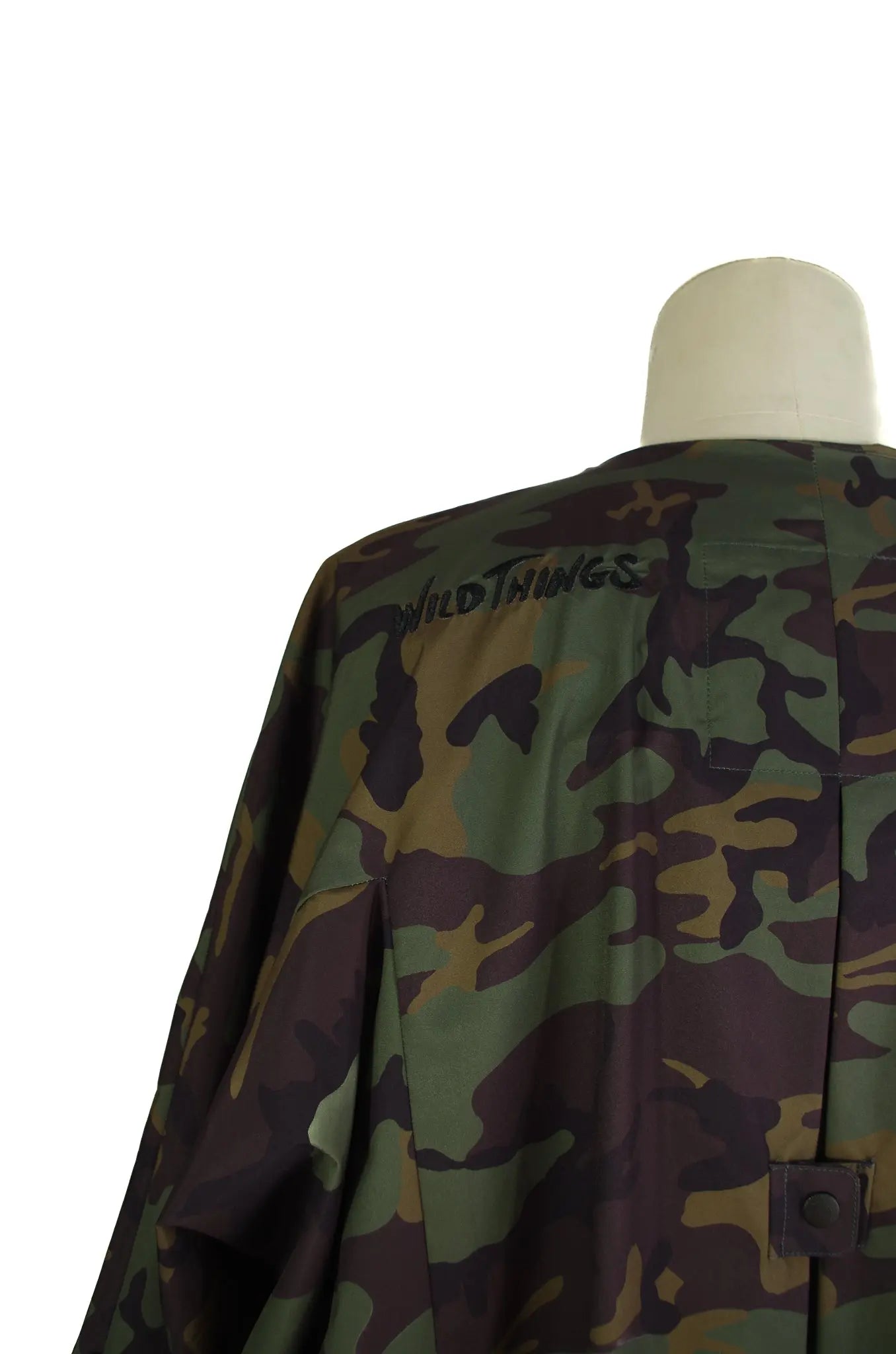 Cape - Wild Things & Jun Mikami 