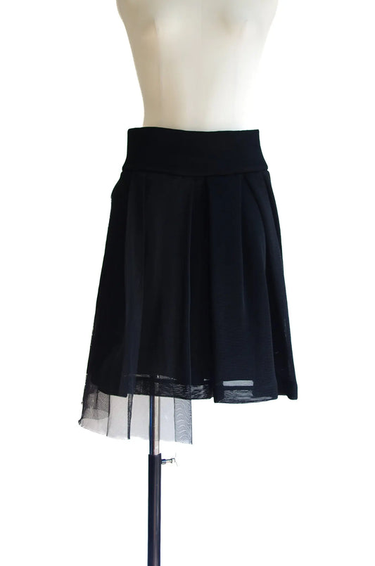Jupe Asymétrique en Tulle Noir – noir kei ninomiya AD2015