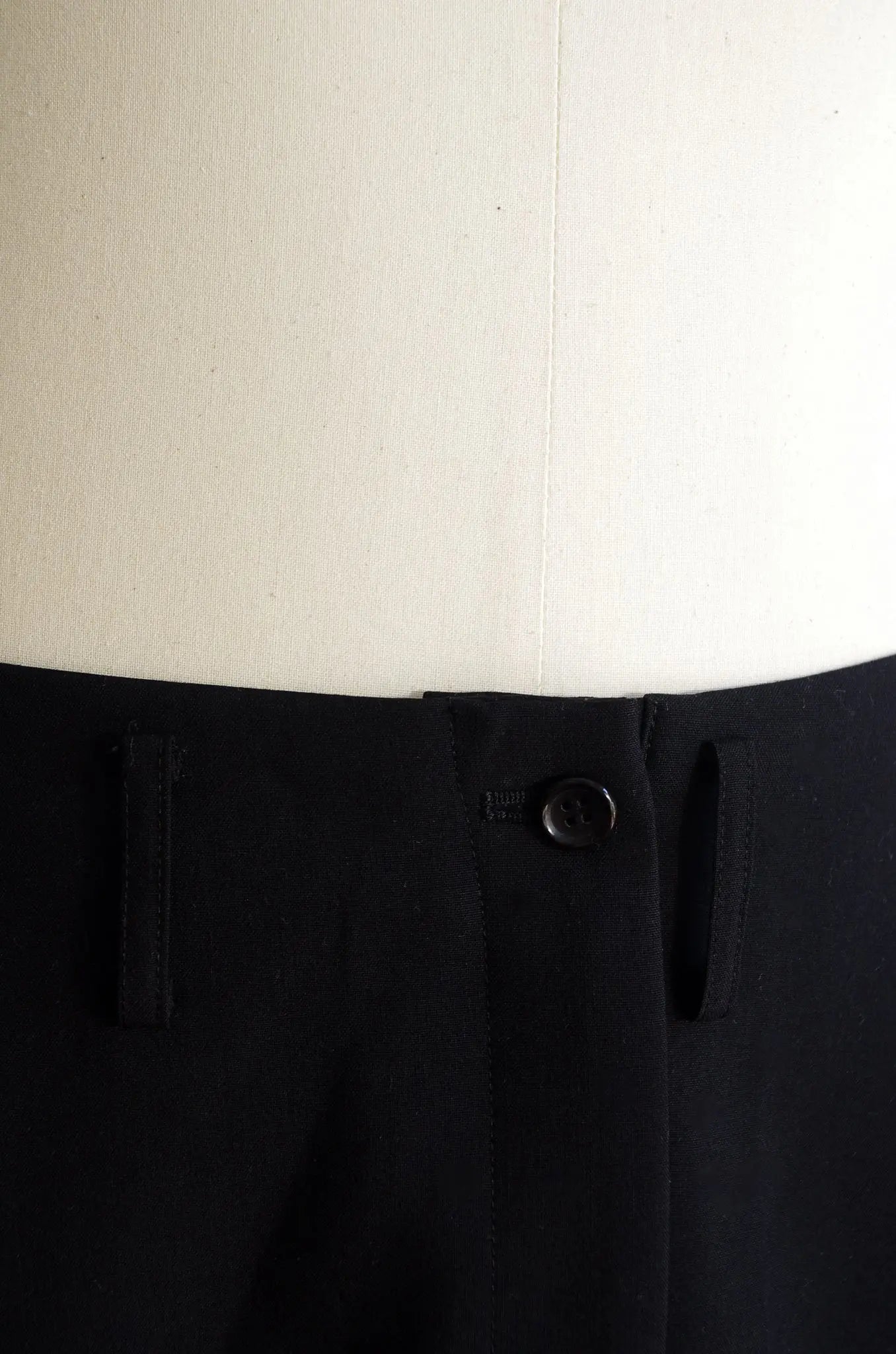 Jupe-Pantalon Sculpturale – COMME des GARÇONS HOMME PLUS AD2019 