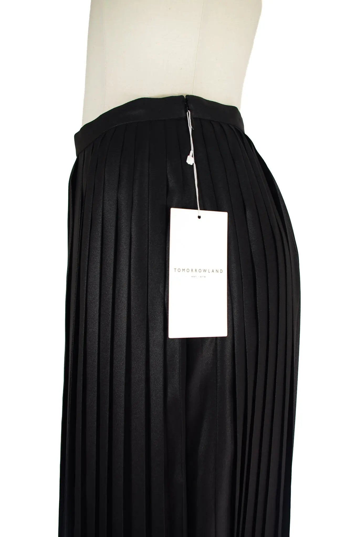 Jupe plissée noire – TOMORROWLAND (Neuve avec étiquette) 