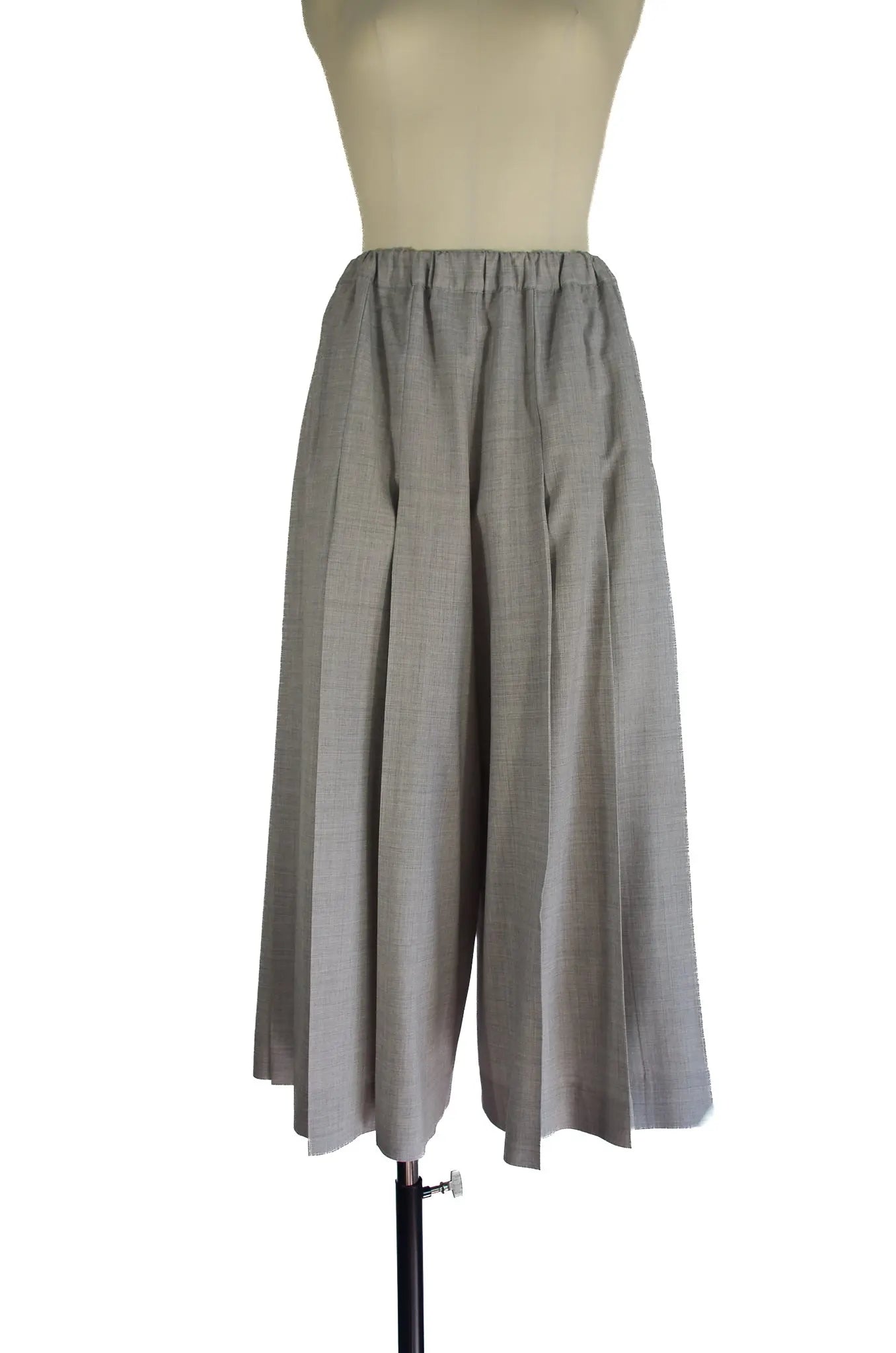 Pantalon Plissé en Laine – COMME des GARÇONS CdG AD2024 