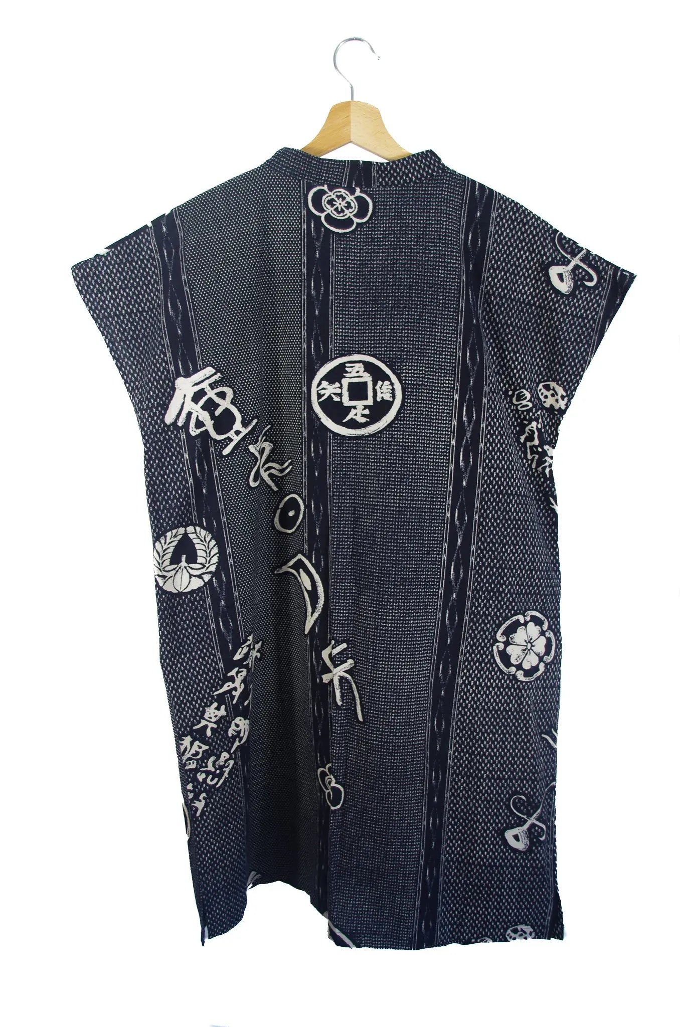 Robe Japonaise Taishō Kasuri – Motifs Historiques & Tissage Kasuri 
