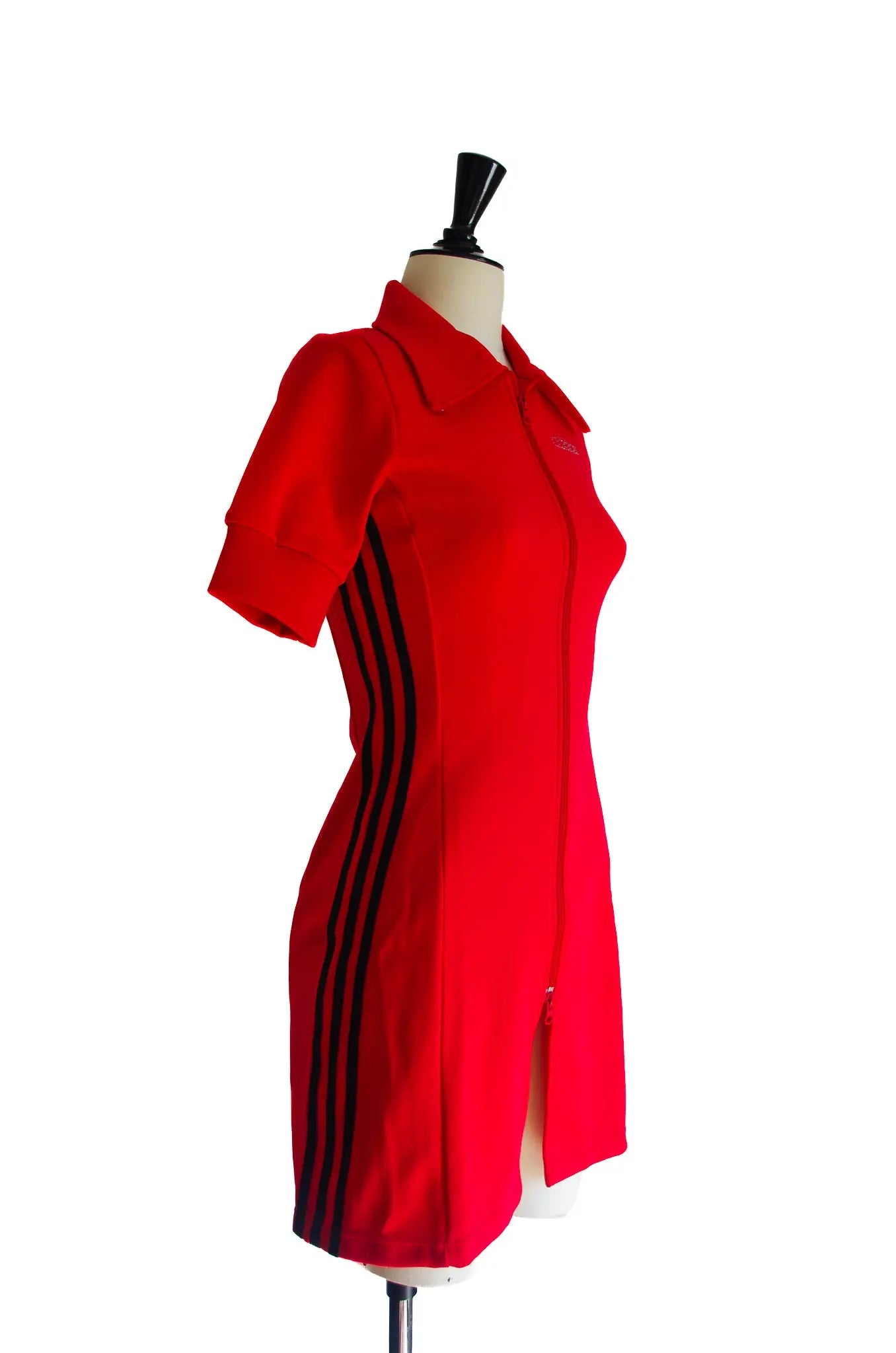 Robe zippée Adidas – Made in Japan – Collection 2012 