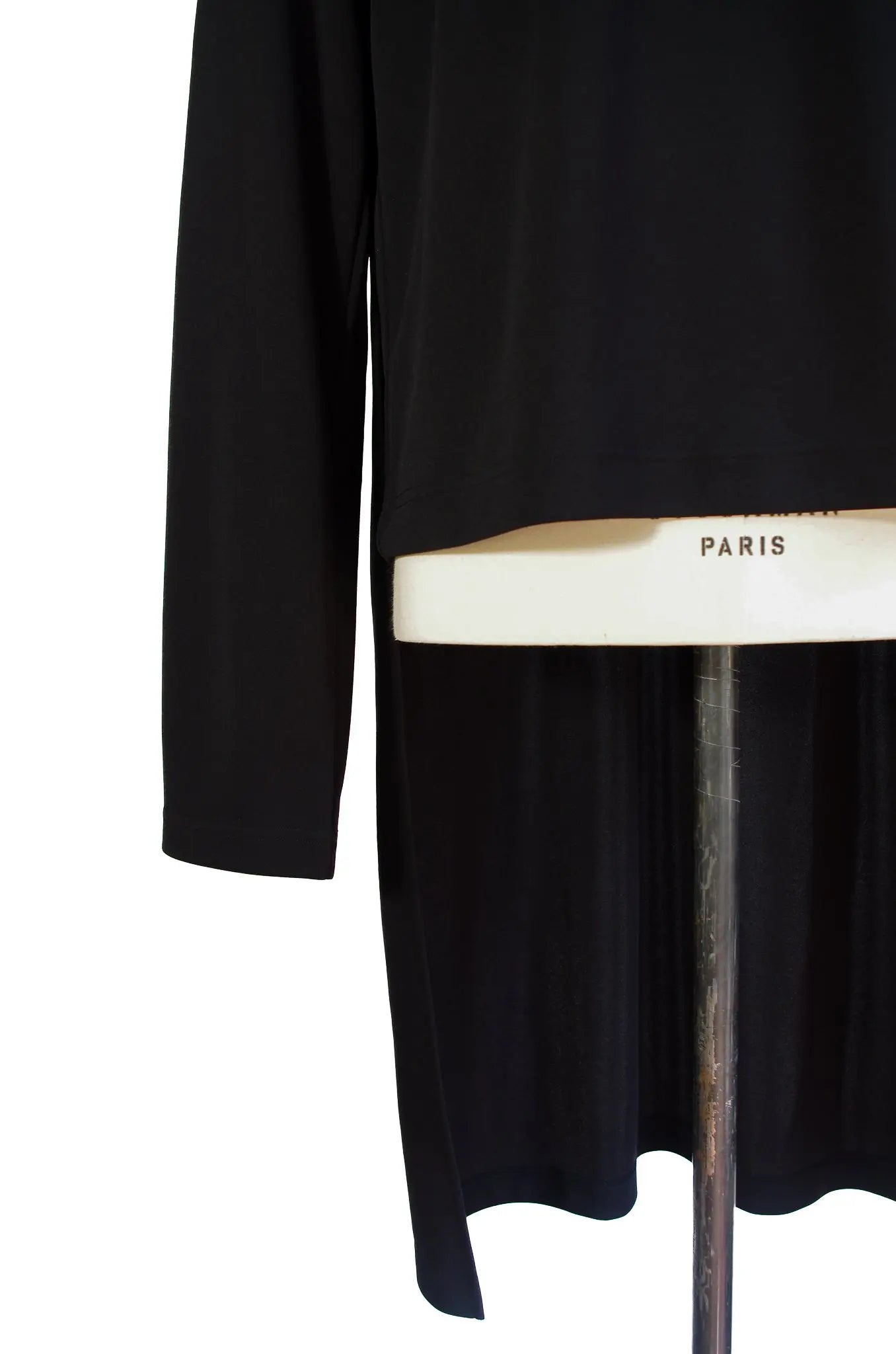 T-shirt Long Asymétrique à Zips – COMME des GARÇONS HOMME PLUS AD2024 