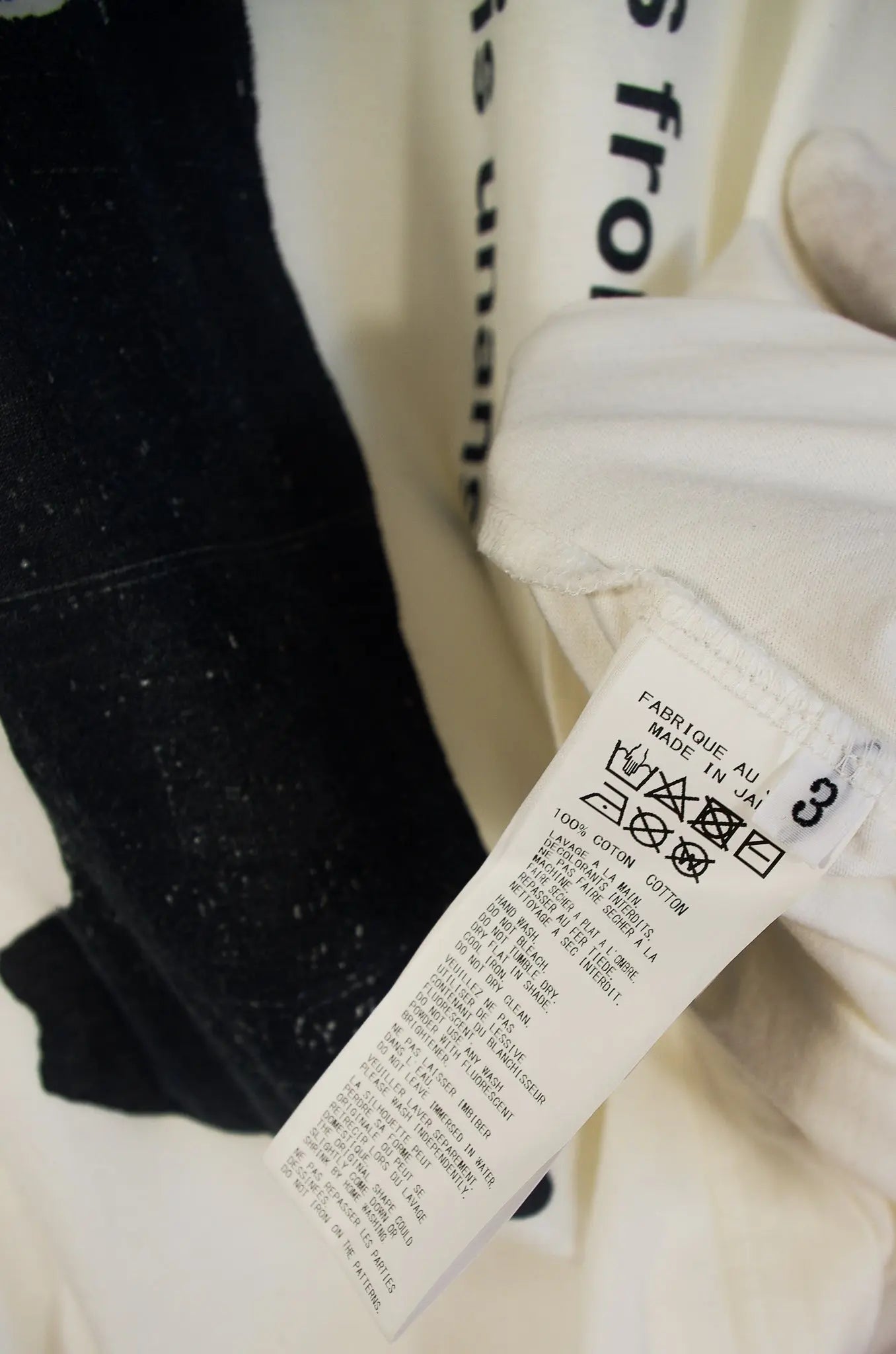 T-shirt long blanc Yohji Yamamoto  – “My work comes from something…” 